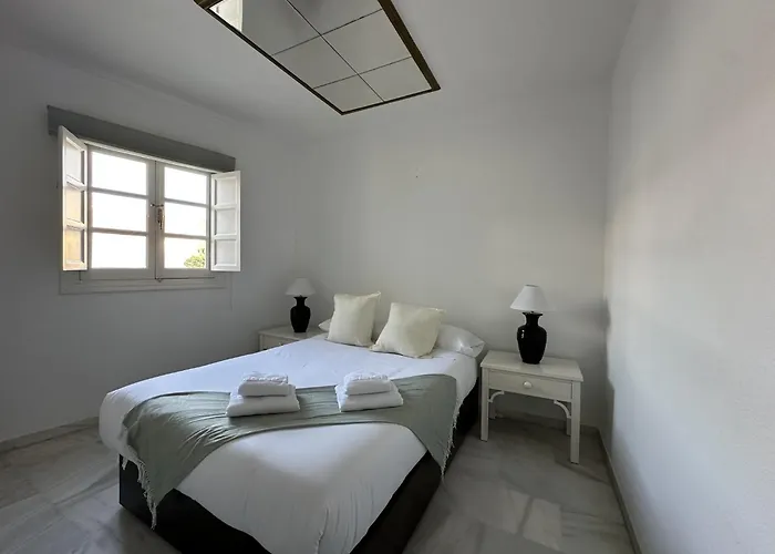 En Pleno Centro De * 托雷莫利诺斯